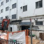 高輪にあった慶應義塾大学の高輪寮が取り壊し中。